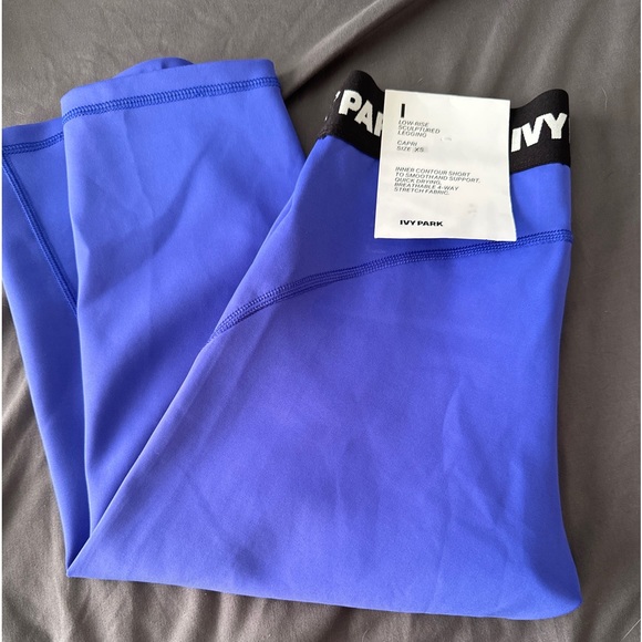 BNWT Ivy Park I capri leggings xs - Picture 3 of 10